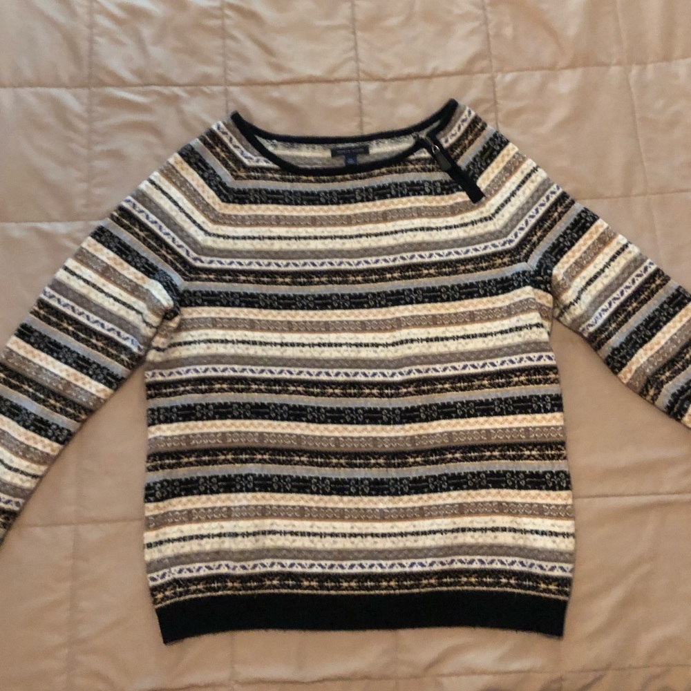 Tommy Hilfiger Sweater Large Super soft!